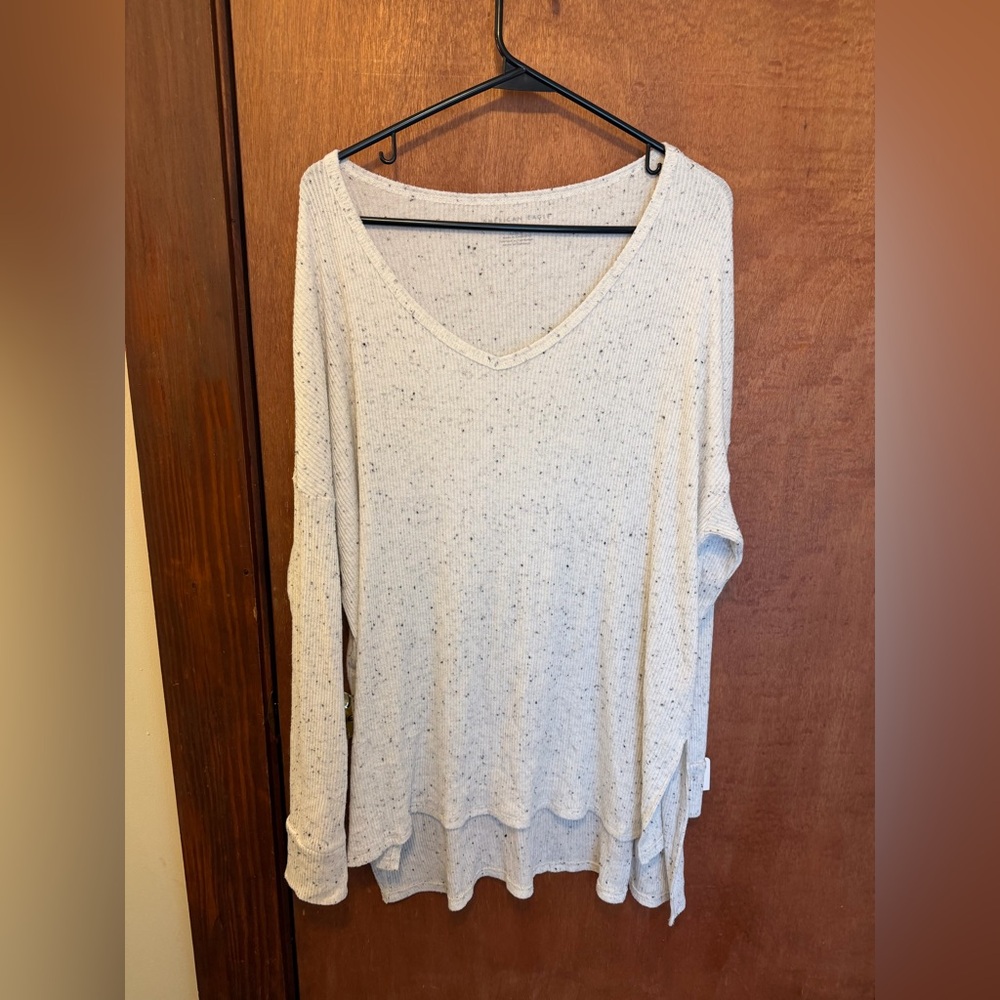 American Eagle Outfitters Speckled Cream Long Sleeve Top